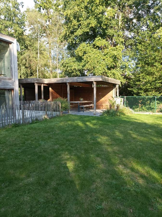 Woning Gelegen In Rustige Bosrijke Omgeving Villa Wingene Екстериор снимка